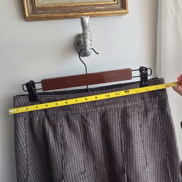 Abercrombie & Fitch Plaid Pleated Skirt – Size M – Preppy Fall Vibes - Picture 3 of 11